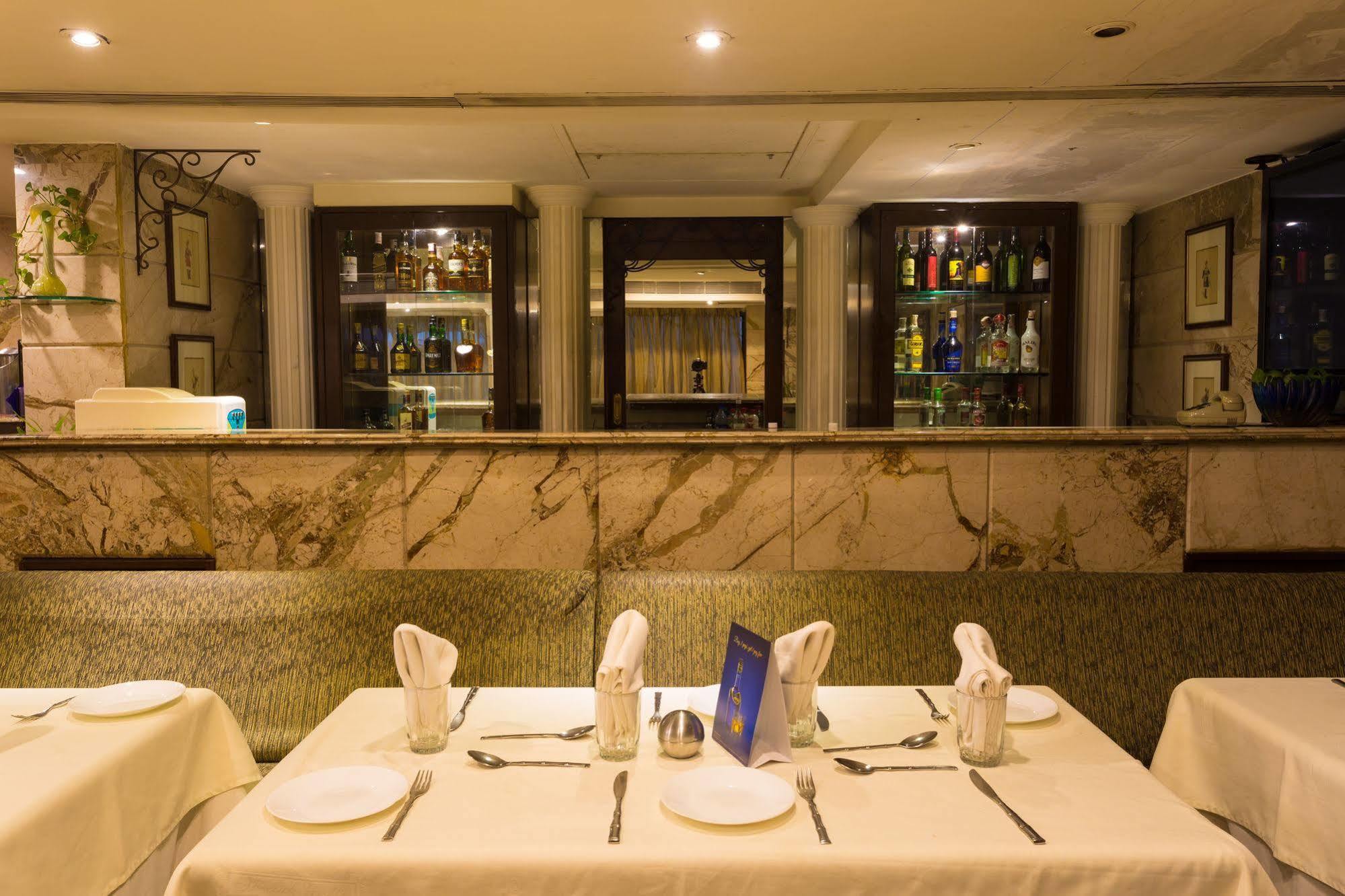 Hotel Thane