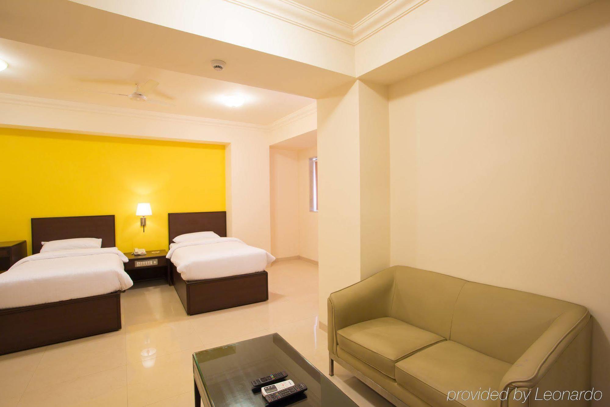 Hotel Thane 3*