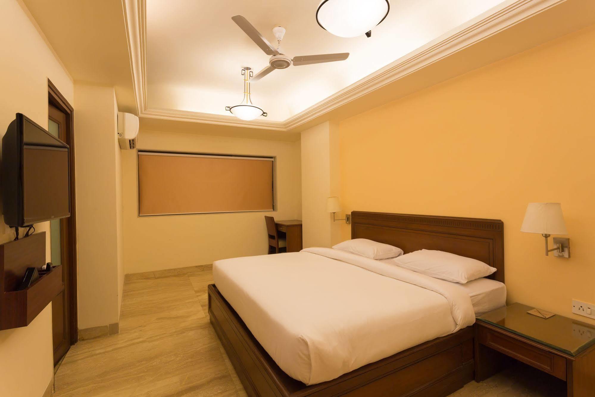 Thane Hotel